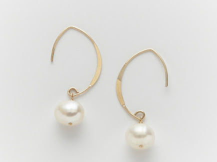 Pearl Dangle Earrings