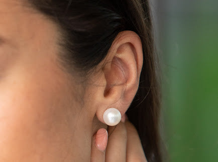 Classic Pearl Studs (White/Pink/Silver - Medium Size)